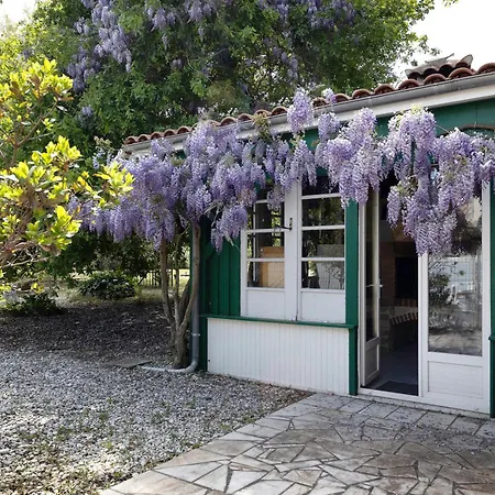 Bed & Breakfast D'hotes Cabassou Du Medoc 3*
